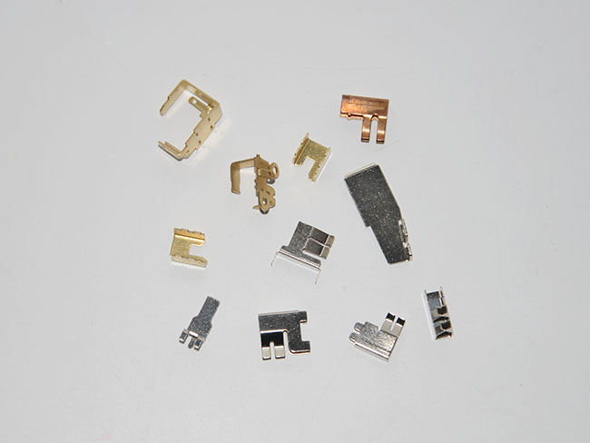 ���~���~���