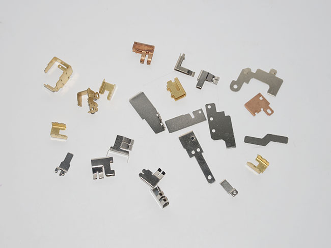 ���~���~���